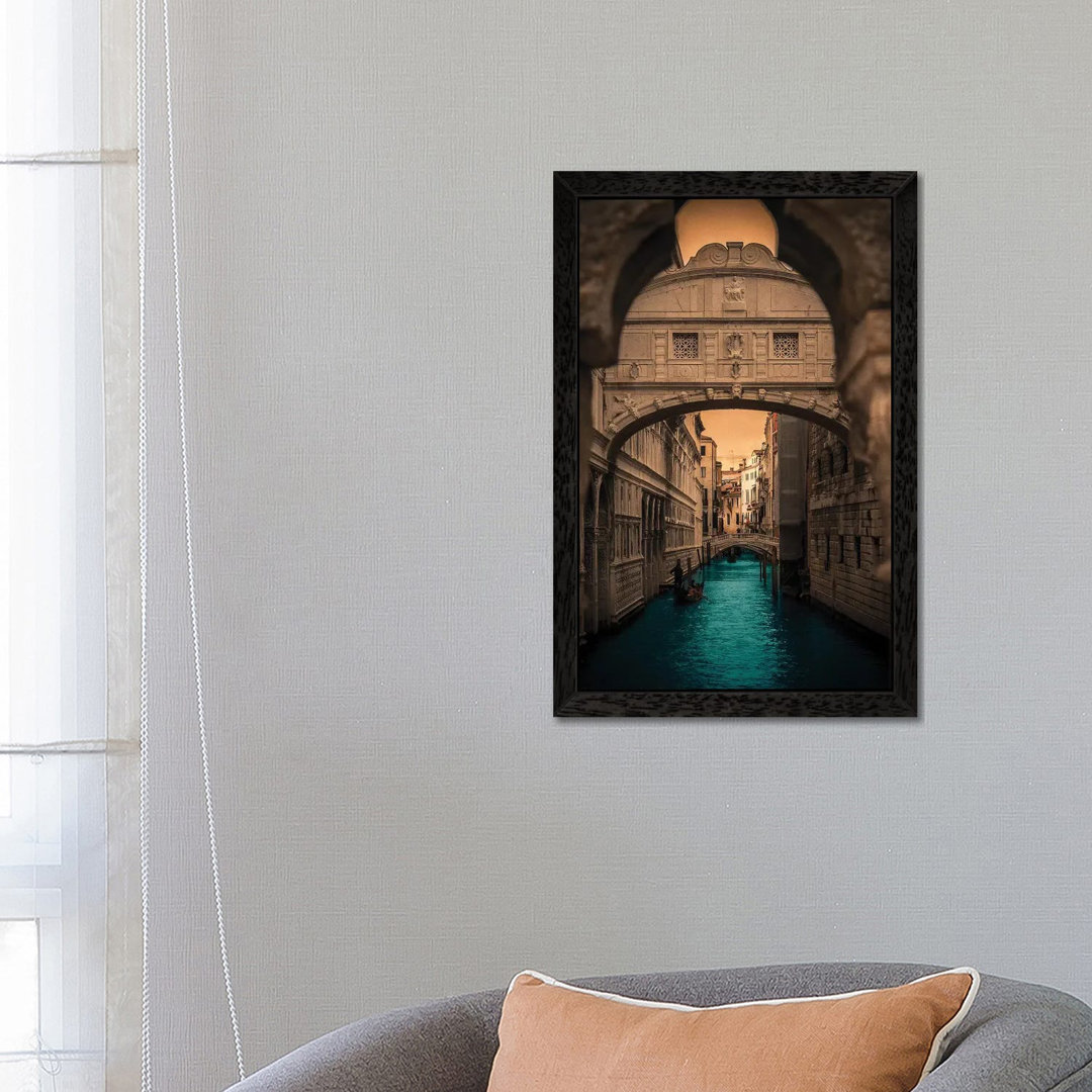 Ponte Dei Sospiri, Venice By Enzo Romano by Enzo Romano - Print on Canvas