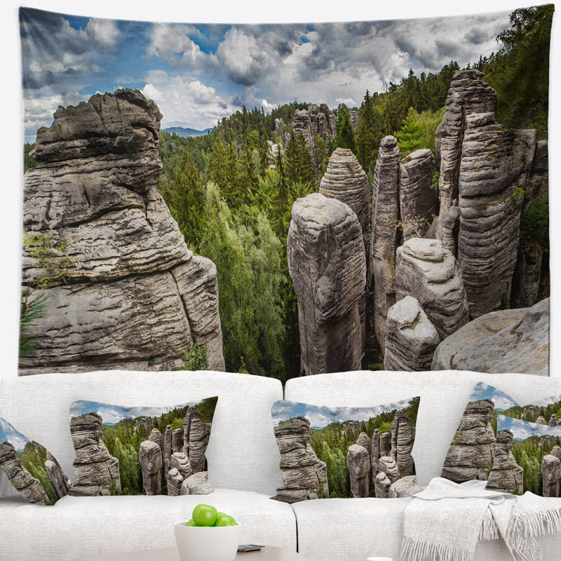 Paysage avec de magnifiques roches au paradis bohémien, H 32 po x l 39 po