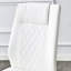 Ensemble de table et de chaises. Ensemble de table de salle à manger en verre trempé blanc neige moderne avec chaises en polyuréthane de luxe.-2101032751