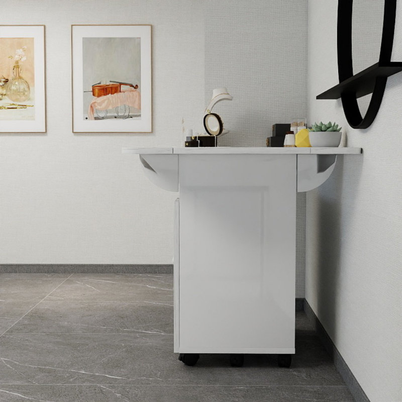 La table à manger pliante en bois de 47 po avec support de rangement, armoire et 6 roulettes sert également d'îlot de cuisine en marbre blanc, de table d'appoint et de table basse.
