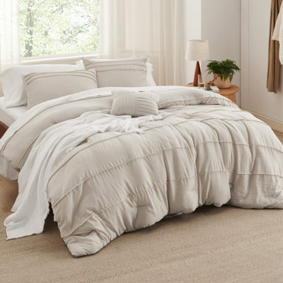 Bedsure Pinch Pleat Comforter Set Boho Bed-in-A-Bag Bedding Set with  Pillowcases for All Season