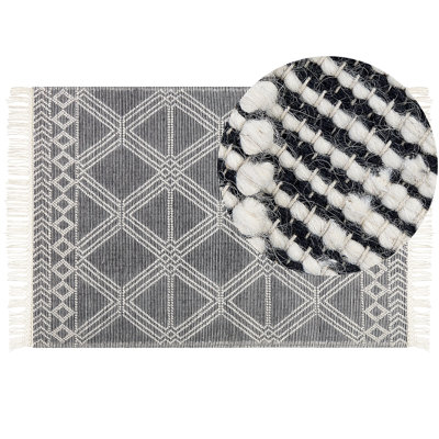 Owaneco Geometric Hand Woven 160cm X 230cm Area Rug