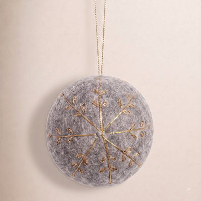 3" Bauble