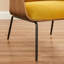 Fauteuil rembourré-383372182