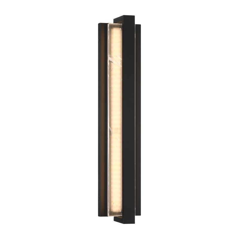 Hvar 1 - Light LED Outdoor Sconce, 20, 7.5" H x 24" W x 5.13" D