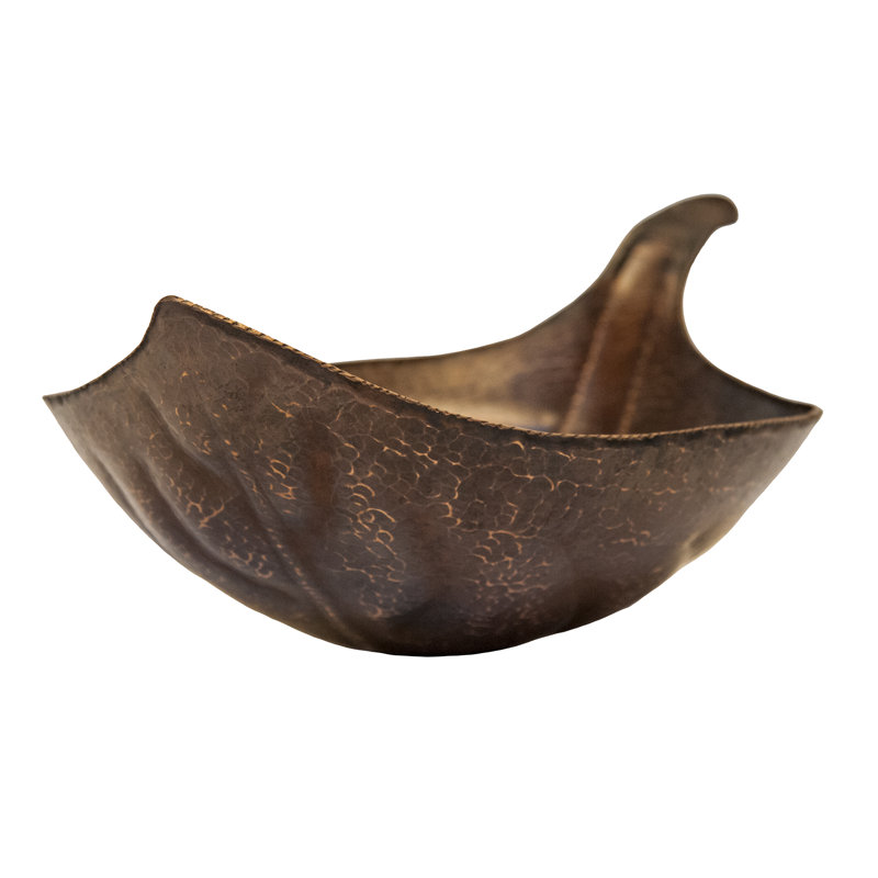 Lavabo en cuivre martelé