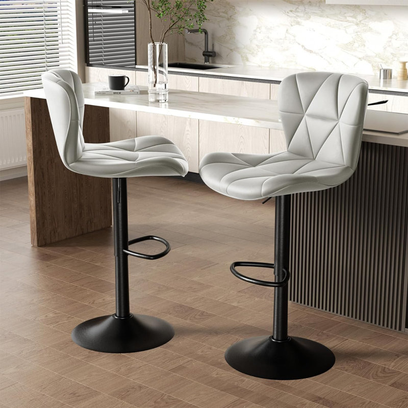 Pet-Friendly Adjustable Height Swivel Bar Stool with Back, Scratch-Resistant Tech Fabric, Footrest and Black Metal Base – Durable Bar Chair for Kitchen Island, Dining Bar, Cat & Dog Owners
