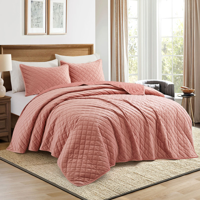 Polyester Waffle Coverlet, King Size + 2 King Pillowcases, Pink