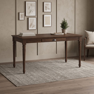 Bureau en bois avec tiroir