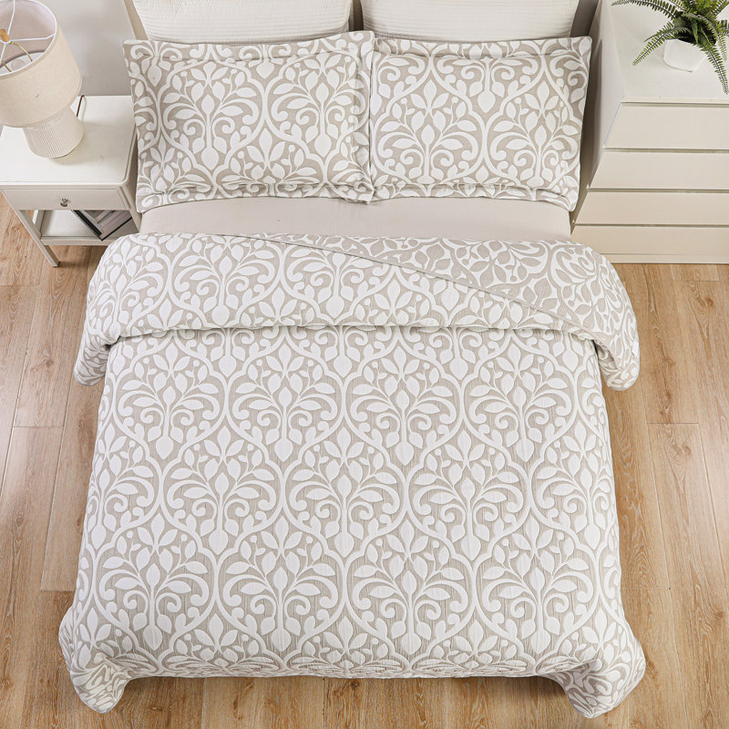 Marina Decoration Home Bedding Jacquard Embroidery Stitching  Coverlet Bedspread Ultra Soft Bedding Solid 3 Piece Summer Embroidered Quilt Set with 2 Quilted Shams, Grey Leaves King Size