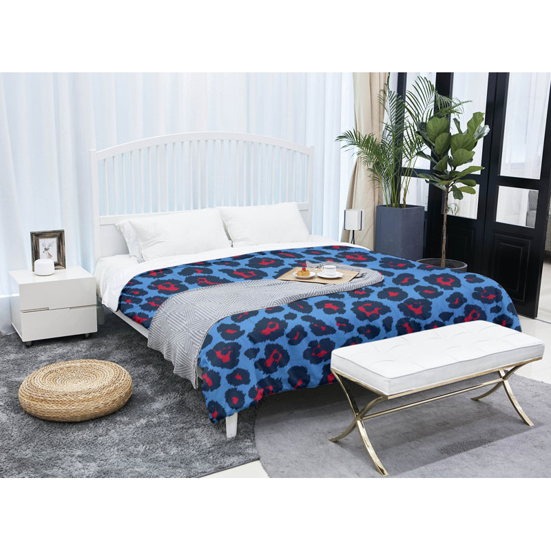 Polyester Animal Print Comforter, King Comforter, White/Navy/Lime Green