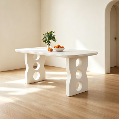 Table en pierre frittée crème