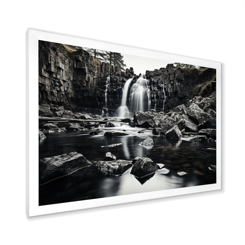 Chute d'eau monochrome contrastant éléments III sur toile, H 24 po x l 32 po x P 1 po, Cadre simple blanc