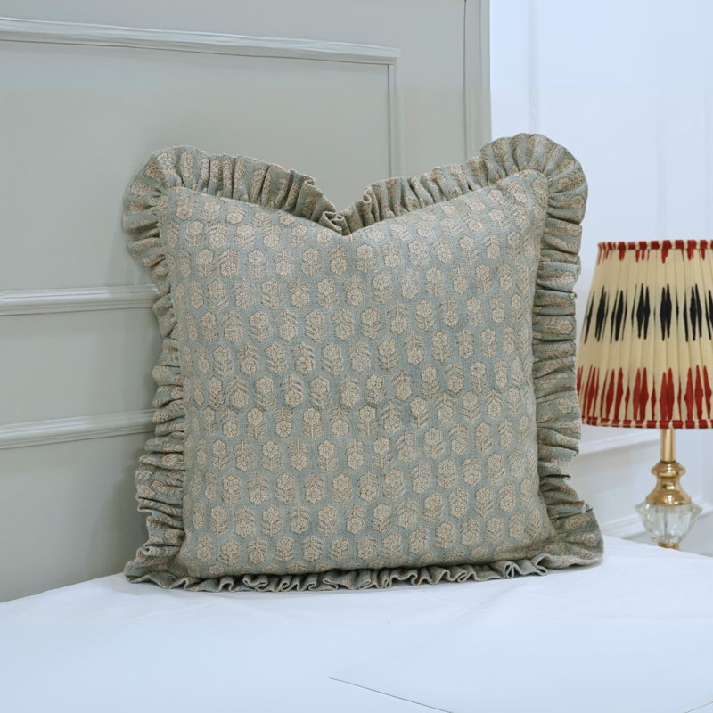 Housse de coussin Fabulsine en lin bleu clair, imprimé blocs et volants, H 20 po x l 12 po, Rectangulaire