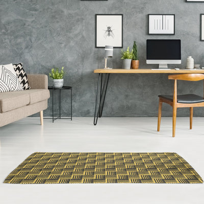 Tapis jaune/noir à rayures basketweave