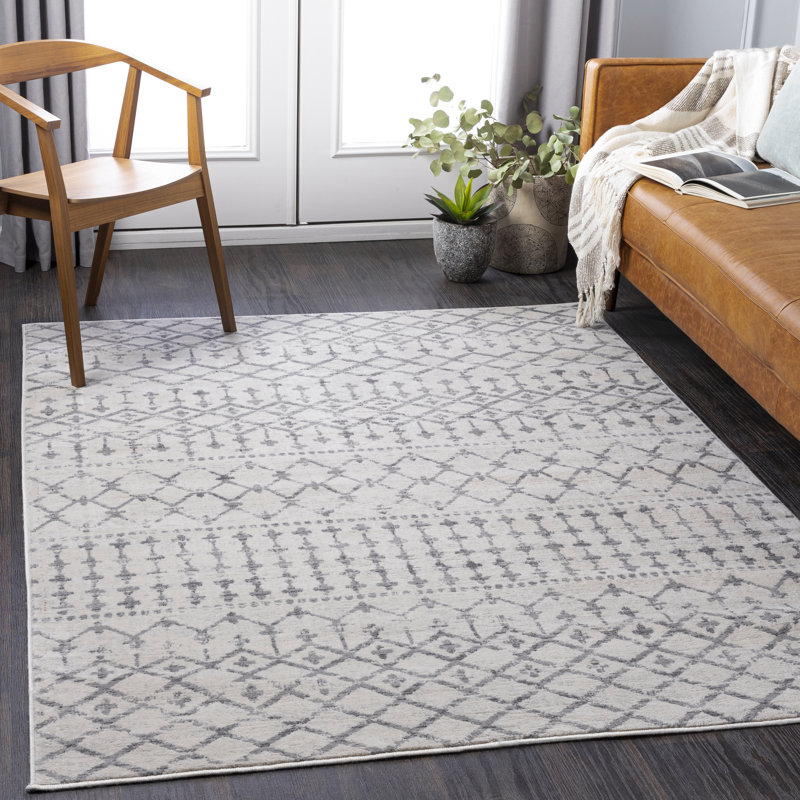 Kamoni Southwestern Indoor Rug, Rectangle 5'3" x 7'1"