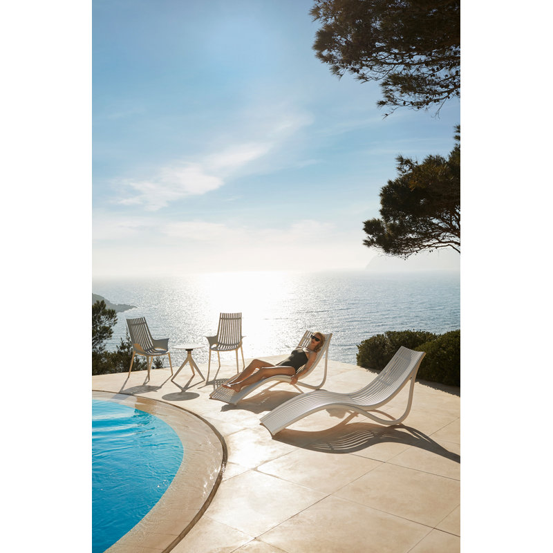 Ibiza Stacking Arm Chair, White