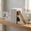 Serre-livres décoratifs en cuir de vache décoratifs pour la maison - Serre-livres modernes pour tablette, bureau et décor de bibliothèque - ensemble de 2, 7 po, ivoire