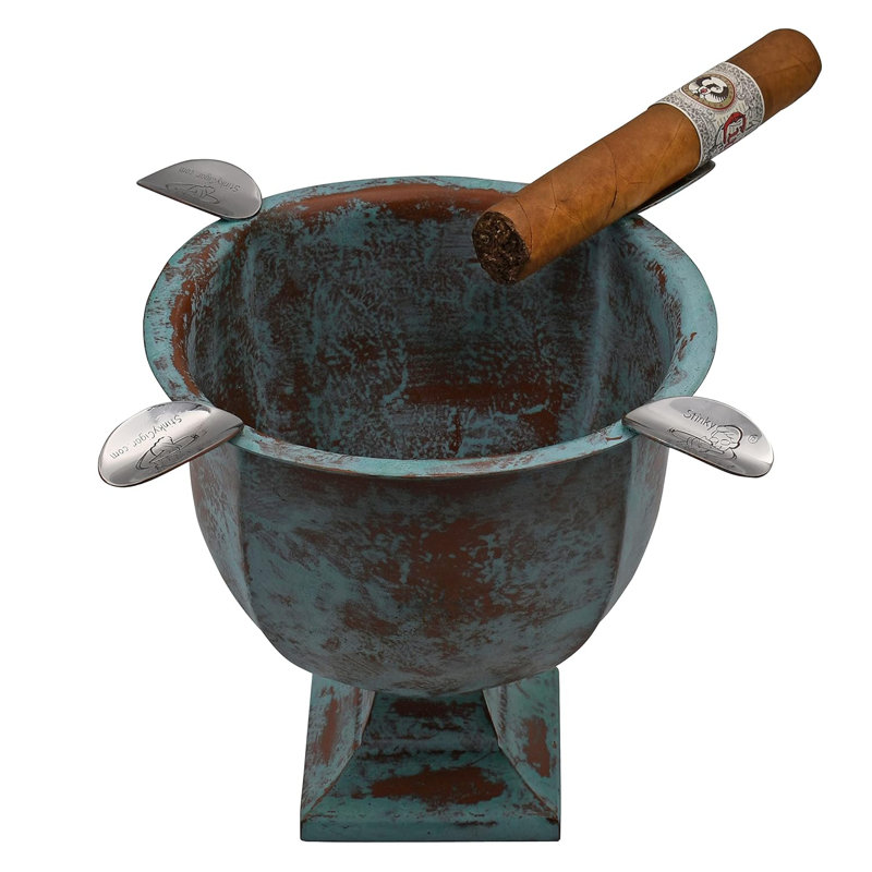 Stinky Cigar Pressed Ashtray, 4 Stirrups, Blue