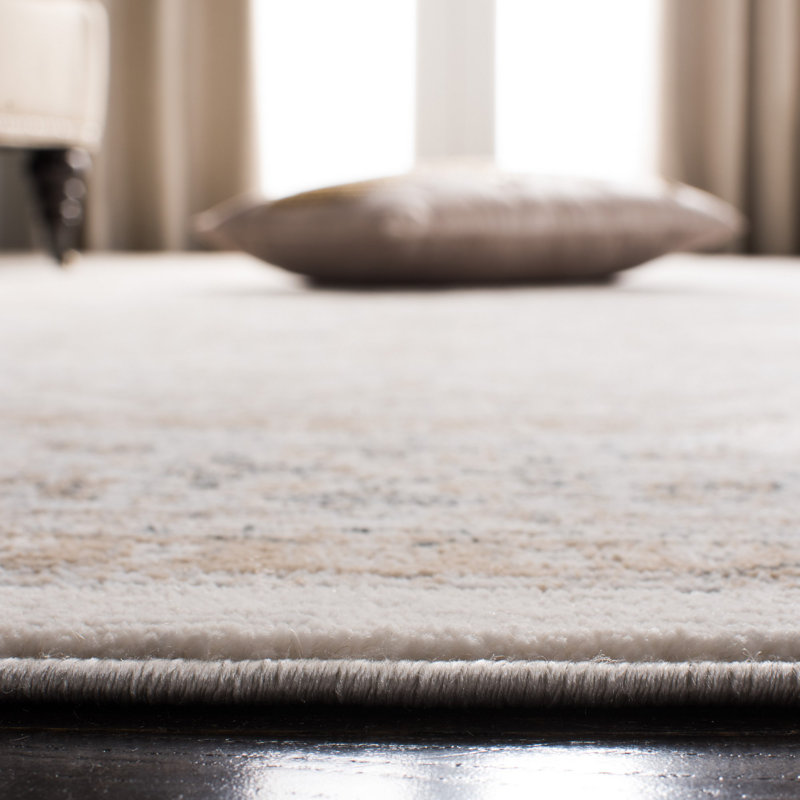 Gaige Performance Oriental Rug, Square 4'