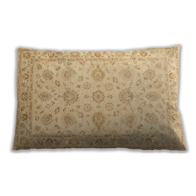 Traditional 847 Throw Pillow TR847