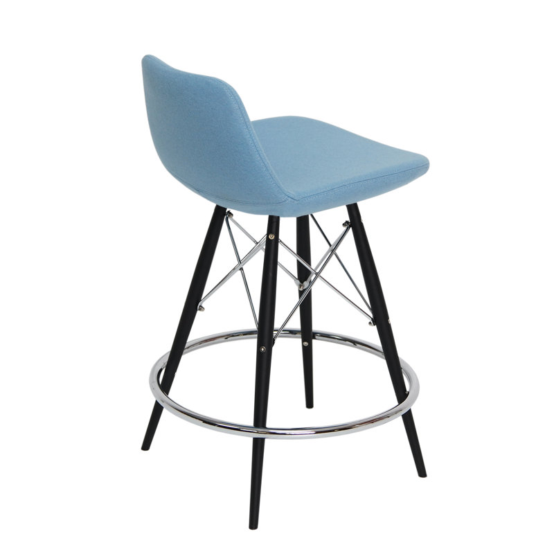 Tabouret de bar 24 po Pera, Noir/chrome, Bleu ciel, Tissu en laine organique