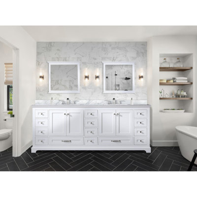 Meuble-lavabo double blanc 84 po X P 22 po D et l 34 po Miroirs