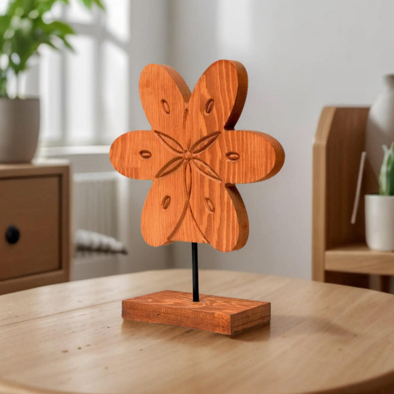 Objet décoratif, H 11 po x l 7,86 po x P 0,71 po, Noyer