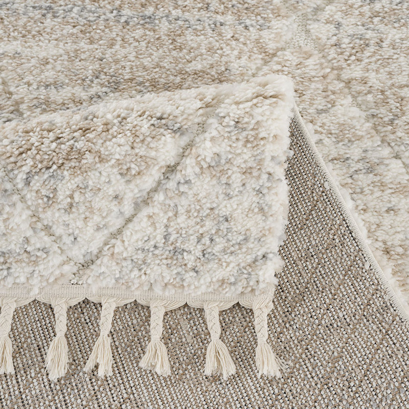 Tapis crème à treillis, Rectangle 5 pi 3 po x 7 pi