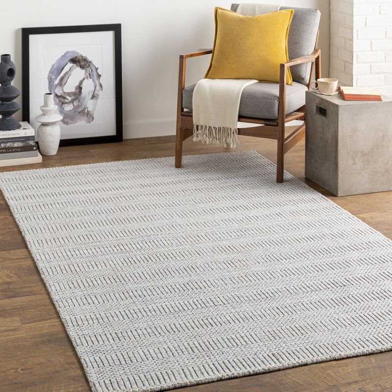 Area Rug in Gray, Rectangle 2' x 3'