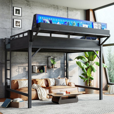 Grand cadre de lit mezzanine avec tablettes de rangement, panneau perforé, ports USB et lumières DEL