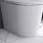 Toilette intelligente en céramique avec siège chauffant-111577476