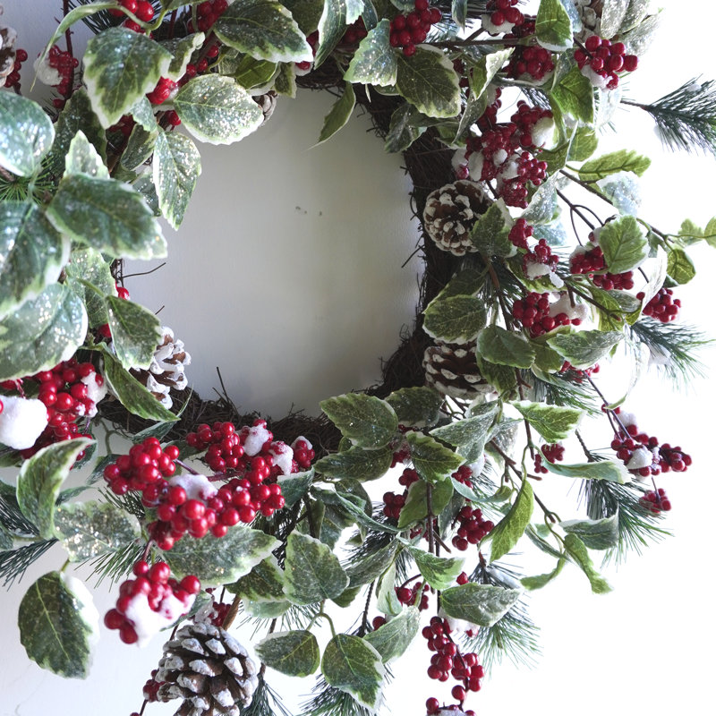 24 " Handmade Foam and Pinecones Wreath