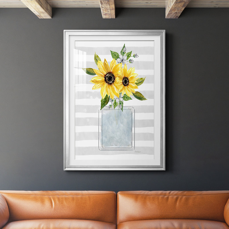 «Sunflower Perfume I», reproduction encadrée de qualité supérieure - prête à être accrochée, Cadre argenté