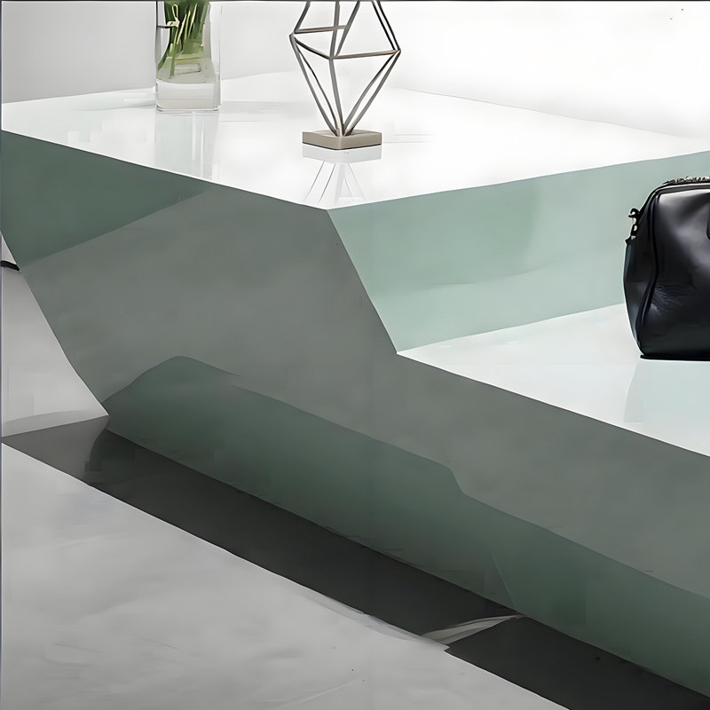 Table de présentation Minimalist, H 29,53 po x l 47,24 po x P 23,62 po
