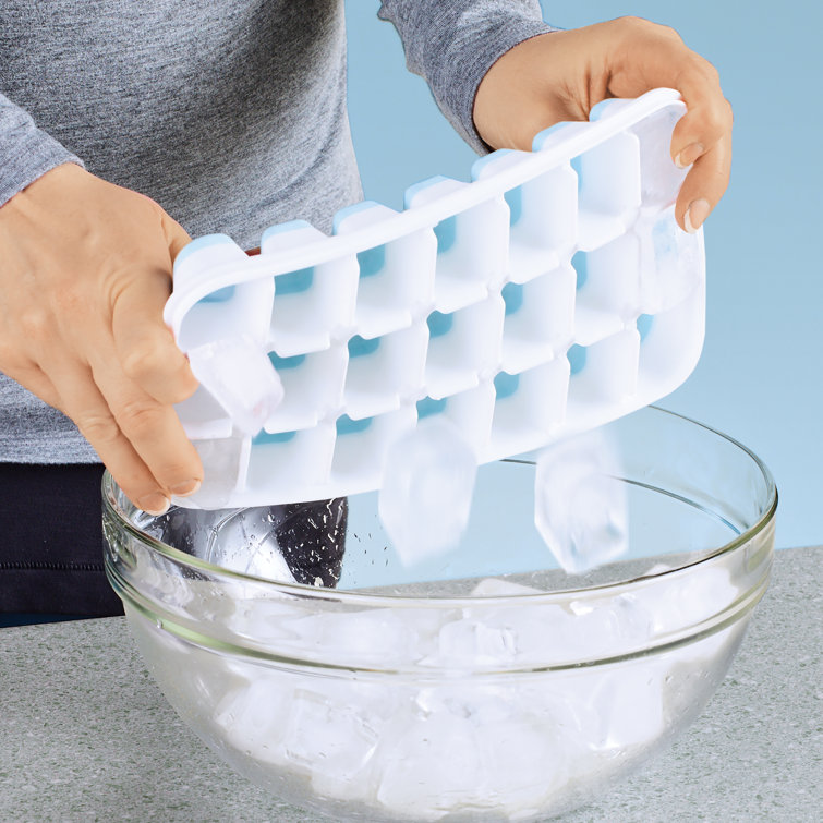 Prep & Savour Brealynn Stackable Ice Cube Tray with Lids