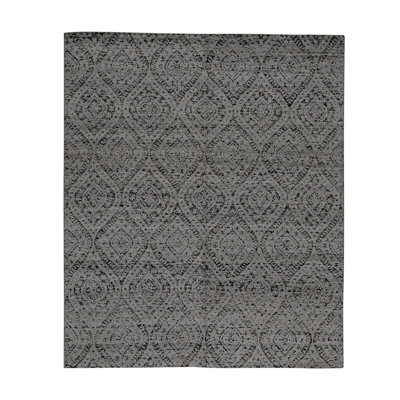 Damask Area Rug in Gray