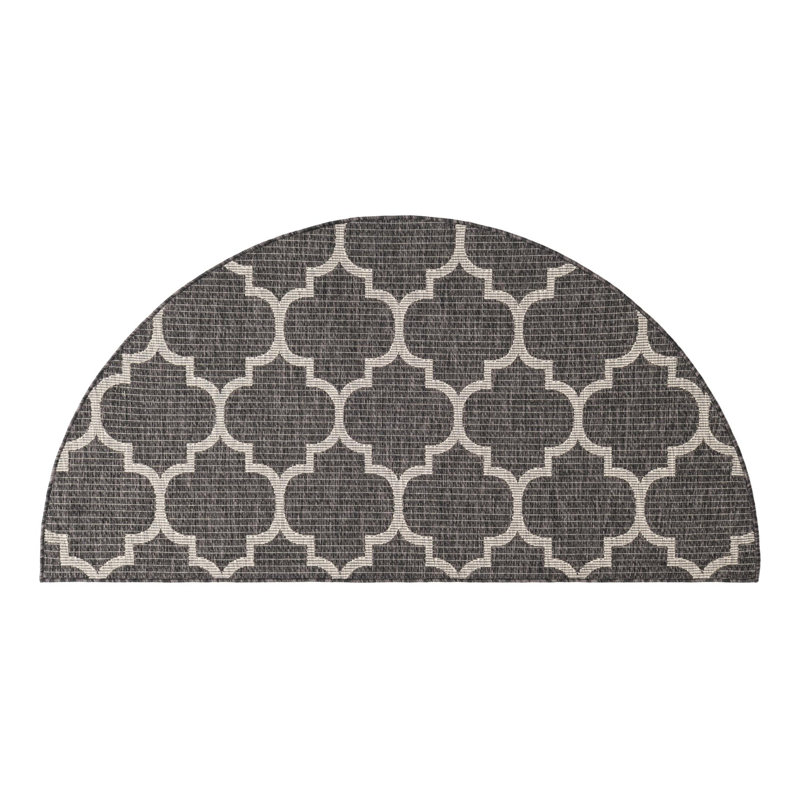 Bartman Geometric Black/Beige Indoor/Outdoor Area Rug, Half-circle 3'1" x 6'1"