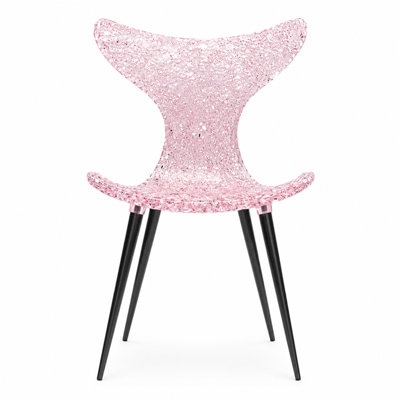 Innovative Chair – Fluid Design With Lighting Reflections And Bold Color Options
