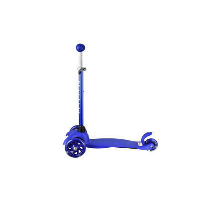 Famis Corp Pedal Ride On
