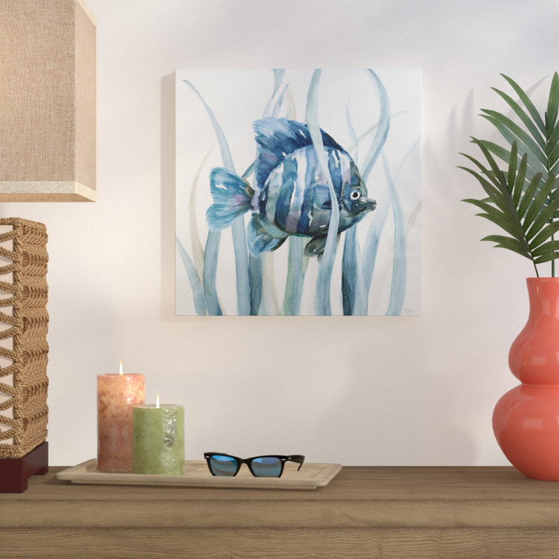 «Fish in Seagrass I» - Impression, H 16 po x l 16 po, Toile tendue, Sans cadre