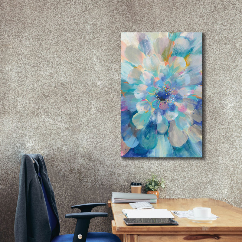 «Intensity 2» par Danhui Nai, art mural sur toile, H 40 po x l 26 po