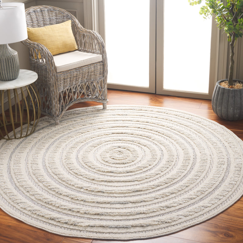 Chloe Performance Oriental Rug, Round 6'7"