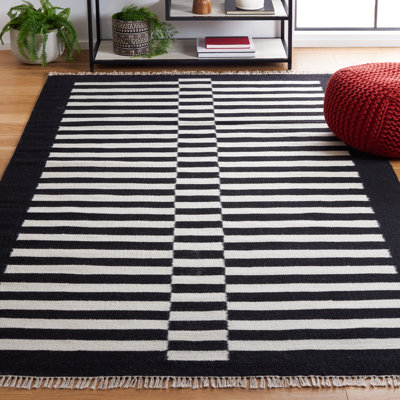 Tapis noir / ivoire Delia