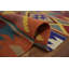 Mélange artistique de couleurs dans un superbe tapis kilim 10 x 13