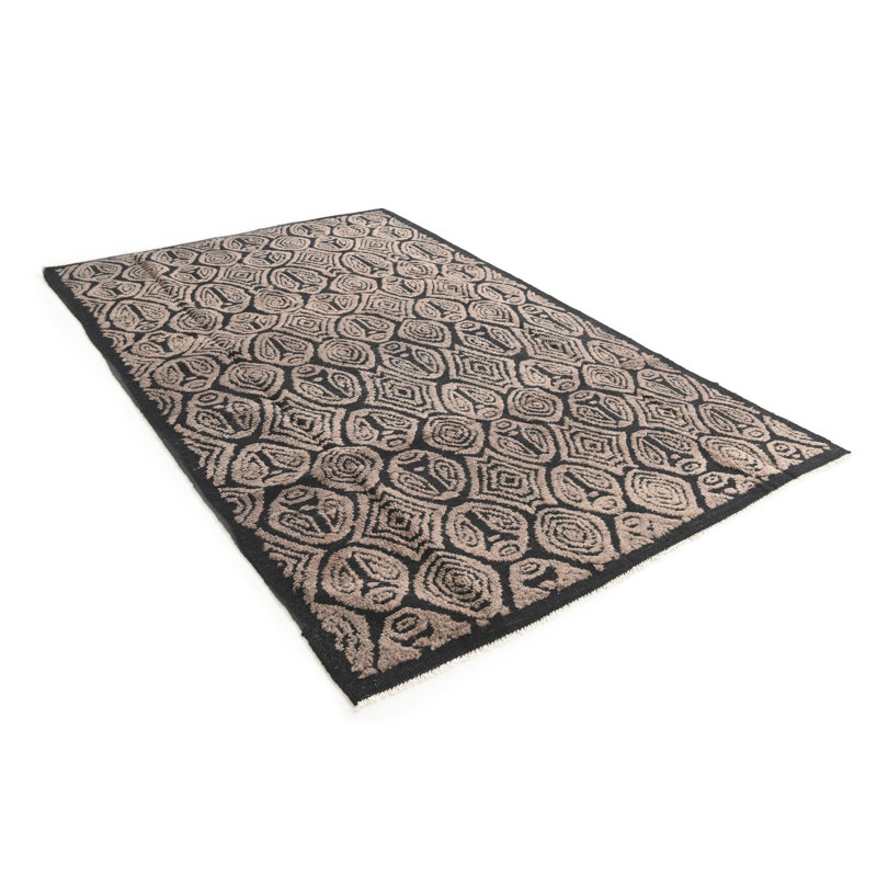 Tapis noir Noles