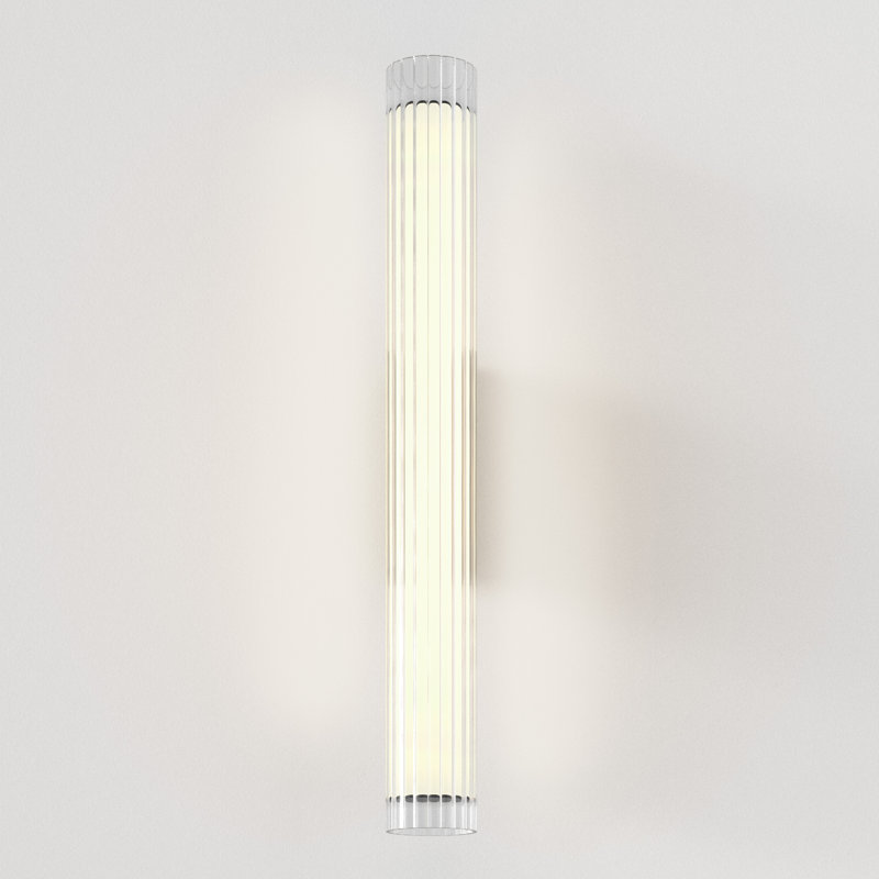 io 2700K, 26.18" H x 3.15" W x 5.28" D, Matt Black, 605 Lumens