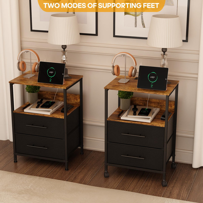 Holloman 40cm W Metal Bedside Table