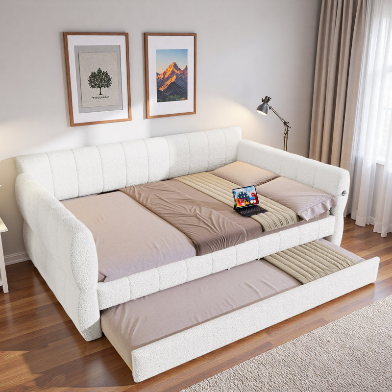 Upholstered Daybed With Usb And Trundle, White