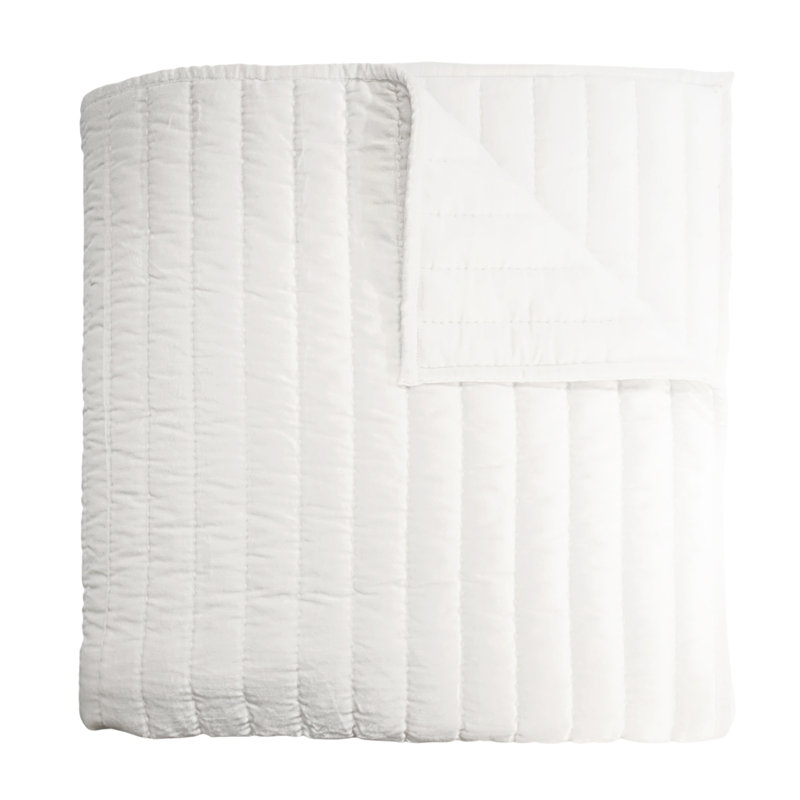 Channel Quilt, King Quilt + 3 Euro Shams, White
